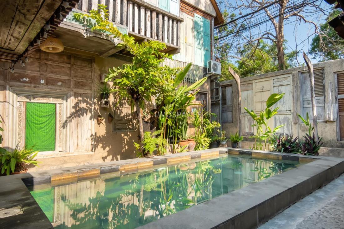 Kayu Beach Villa By Twospaces, Nusa Dua Beach Экстерьер фото